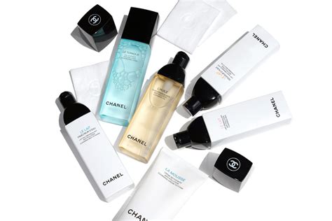 chanel skin cleanser|chanel cleansing towelettes.